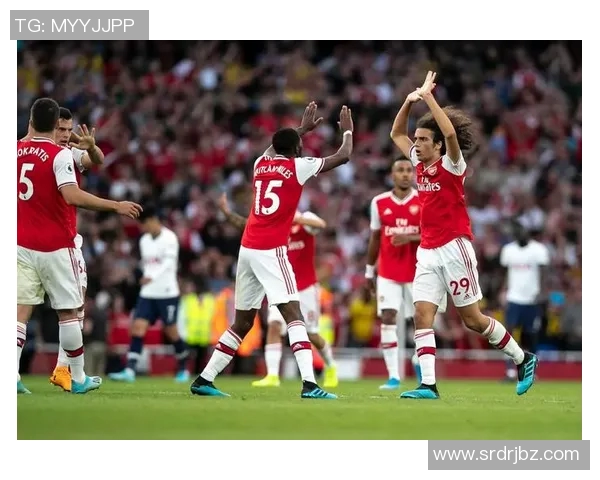 战术拆解：英超为何能掌控比赛节奏？