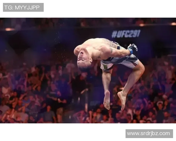 MMA格斗之夜震撼KO瞬间回顾 极限打击技展现无敌威力 MMA格斗之夜震撼KO瞬间回顾 极限打击技展现无敌威力